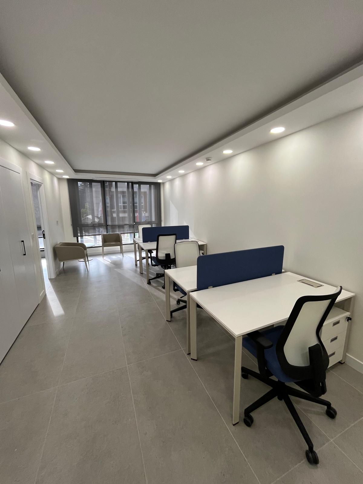 Suit ofis makam odası